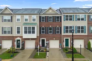 7621 Timbercross Ln, Glen Burnie, MD 21060 - Photo 2