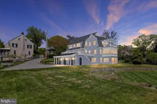 11 S Acton Pl, Annapolis, MD 21401 - Photo 8