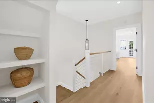 11 S Acton Pl, Annapolis, MD 21401 - Photo 16