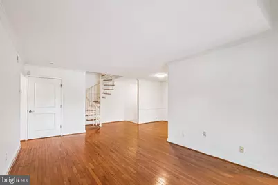 300 Hilltop Lane #300I, Annapolis, MD 21403 - Photo 10