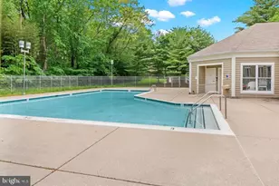 603 Admiral Dr, Annapolis, MD 21401 - Photo 1