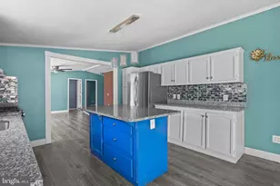 200 Boones Dr, Lothian, MD 20711 - Photo 4