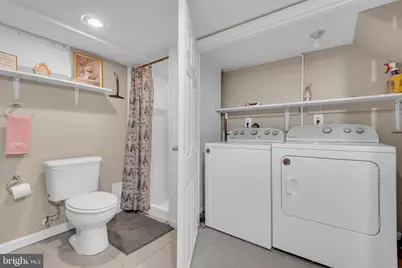 112 S 2nd Avenue, Glen Burnie, MD 21061 - Photo 26