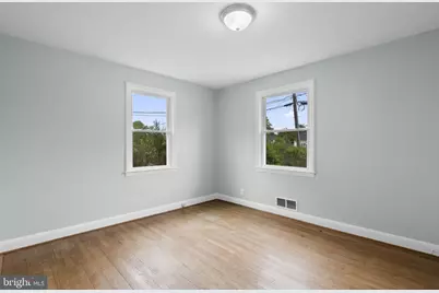 306 Vernon Avenue, Glen Burnie, MD 21061 - Photo 10