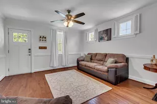 113 S 2nd Ave, Glen Burnie, MD 21061 - Photo 4