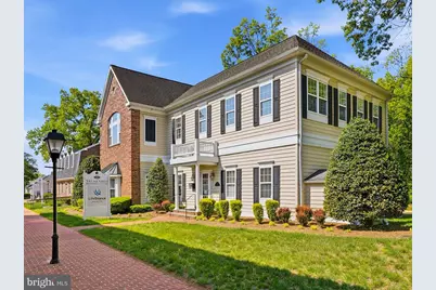 1662 Village Green, Crofton, MD 21114 - Photo 2
