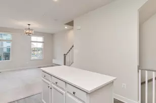559 Levanna Ln, Glen Burnie, MD 21060 - Photo 14