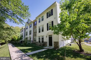 1765 Compton Ct, Hanover, MD 21076 - Photo 2