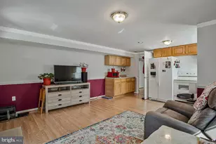 7947 Roxbury Dr, Glen Burnie, MD 21061 - Photo 44