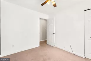 325 Double Eagle Dr, Linthicum Heights, MD 21090 - Photo 38