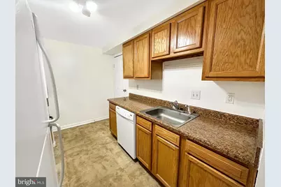 408 West Court, Glen Burnie, MD 21061 - Photo 10