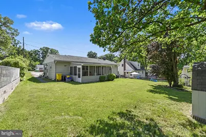 696 W Maple Road, Linthicum Heights, MD 21090 - Photo 8