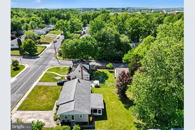 696 W Maple Road, Linthicum Heights, MD 21090 - Photo 14