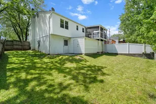 8015 Cross Creek Dr, Glen Burnie, MD 21061 - Photo 24