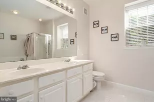 2703 Oak Leaf Ct, Odenton, MD 21113 - Photo 18