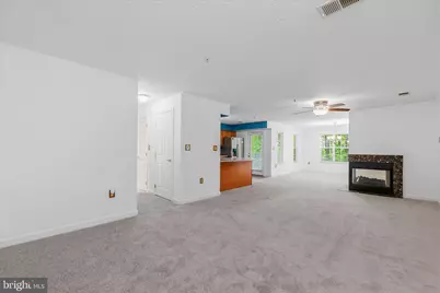 631 Admiral Drive #302, Annapolis, MD 21401 - Photo 2