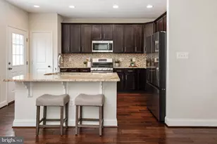 713 Skippers Ln, Annapolis, MD 21401 - Photo 2