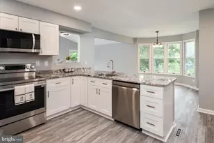 409 Jerome Ave, Linthicum Heights, MD 21090 - Photo 6