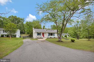 976 Shore Acres Rd, Arnold, MD 21012 - Photo 2