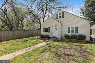 215 Sycamore, Curtis Bay, MD 21226 - Photo 2