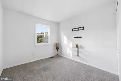 1704 W Bancroft Lane, Crofton, MD 21114 - Photo 18