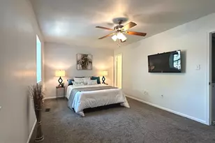 1704 W Bancroft Ln, Crofton, MD 21114 - Photo 18