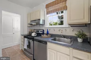 202 Wardour Dr, Annapolis, MD 21401 - Photo 22