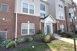 2493 Amber Orchard Ct E, Odenton, MD 21113 - Photo 2