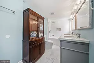 1019 Shoreland Dr, Glen Burnie, MD 21060 - Photo 18