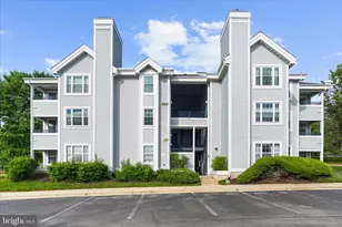 601 Forest Walk Ln, Odenton, MD 21113 - Photo 1
