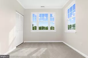 601 Forest Walk Ln, Odenton, MD 21113 - Photo 12