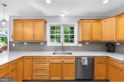 102 Brewer Avenue, Annapolis, MD 21401 - Photo 12