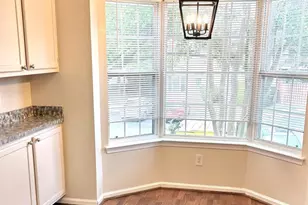 1003 Simsbury Ct, Crofton, MD 21114 - Photo 6