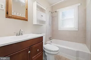 8444 Garden Rd, Pasadena, MD 21122 - Photo 14