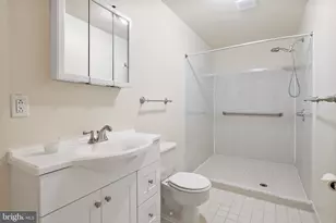 704 Caleb Ln, Annapolis, MD 21401 - Photo 38