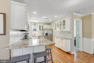 684 N Riverside Dr, Crownsville, MD 21032 - Photo 12