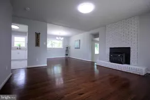 107 St Charles Rd, Baltimore, MD 21225 - Photo 6