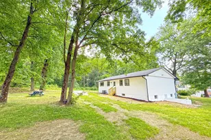 107 St Charles Rd, Baltimore, MD 21225 - Photo 2