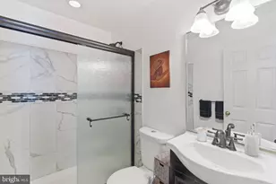 761 207th St, Pasadena, MD 21122 - Photo 16