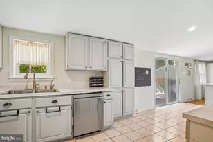 1217 Pine Ave, Shady Side, MD 20764 - Photo 10