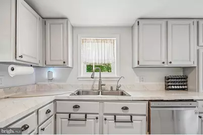 1217 Pine Avenue, Shady Side, MD 20764 - Photo 10