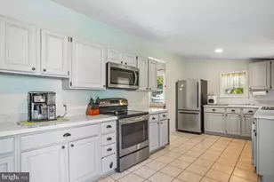 1217 Pine Ave, Shady Side, MD 20764 - Photo 16