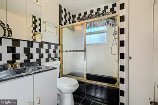 212 Evans St, Glen Burnie, MD 21060 - Photo 32