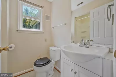 650 Teton Drive, Lothian, MD 20711 - Photo 18
