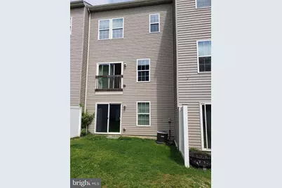 780 Cherry Bark Lane, Baltimore, MD 21225 - Photo 2