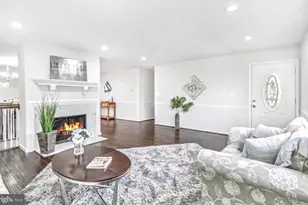 227 Easton S, Laurel, MD 20724 - Photo 2
