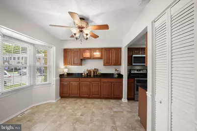 1764 Castleford Square, Crofton, MD 21114 - Photo 4