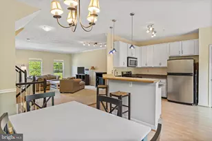1369 Escapade Ct, Riva, MD 21140 - Photo 2