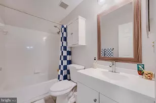 8201 Hillsboro Ct, Pasadena, MD 21122 - Photo 22