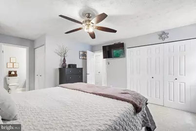 7864 Dero, Pasadena, MD 21122 - Photo 10